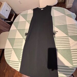 Chic Black Midi Dress with Side Ties